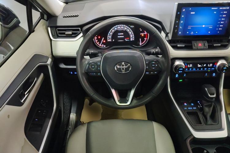 Used Toyota RAV4 2021 2.0L CVT Two-Wheel Drive Fashion PLUS Edition Steering Wheel