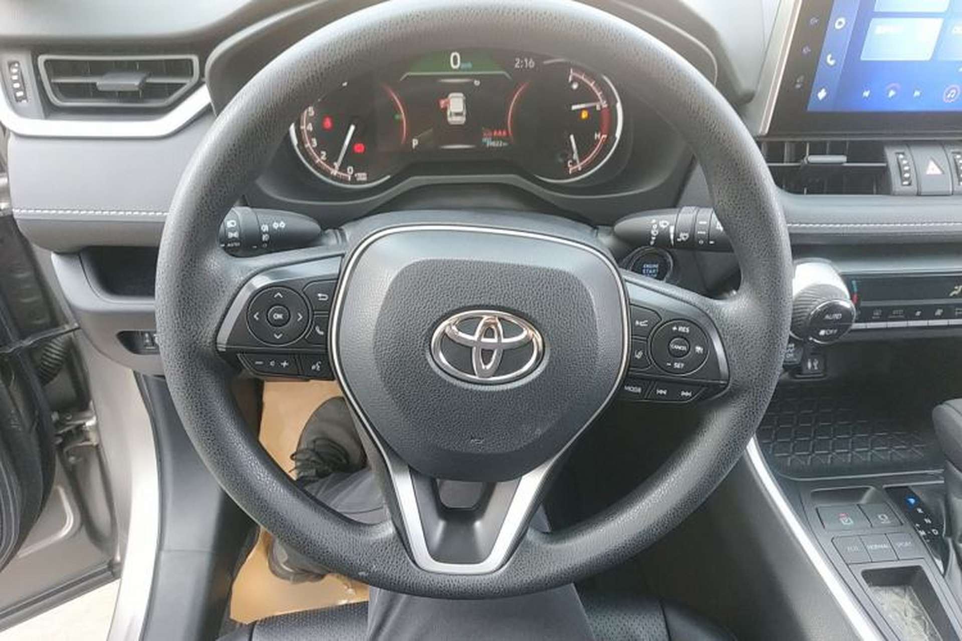 Used Toyota RAV4 2021 2.0L CVT Two-Wheel Drive Fashion Edition Steering Wheel
