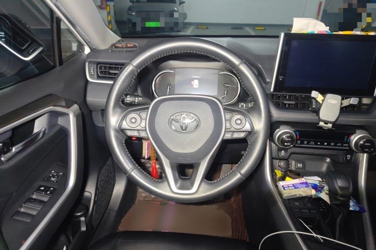 Used Toyota RAV4 2021 2.0L CVT Two-Wheel Drive Fashion Edition Steering Wheel