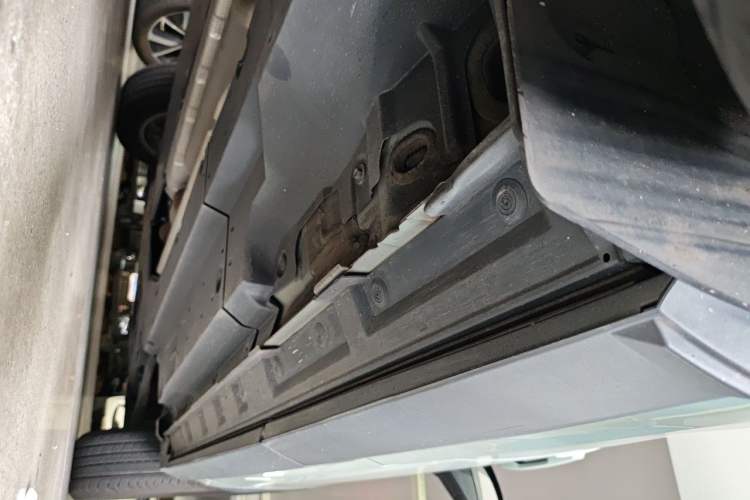 Used Toyota RAV4 2021 2.0L CVT Two-Wheel Drive Urban Edition Chassis Rear Right