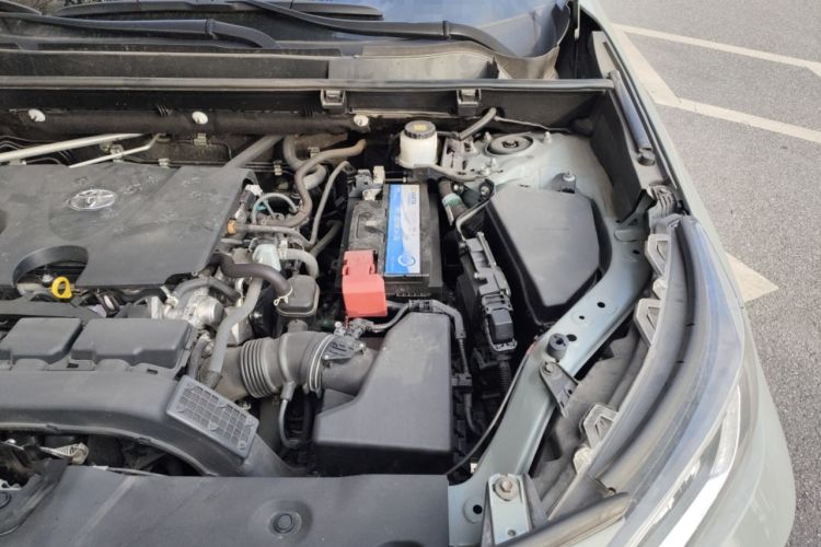 Used Toyota RAV4 2021 2.0L CVT Two-Wheel Drive Fashion Edition Engine Bay Left