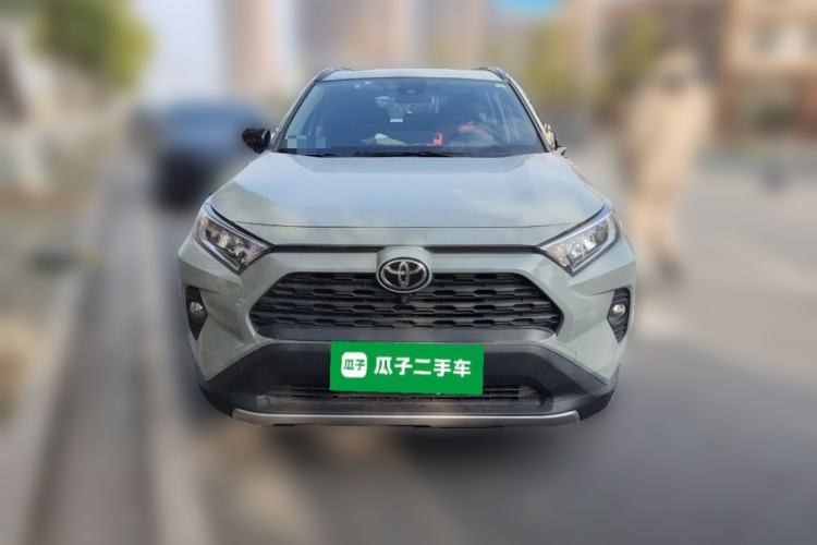 Used Toyota RAV4 2021 2.0L CVT Two-Wheel Drive Fashion Edition Front