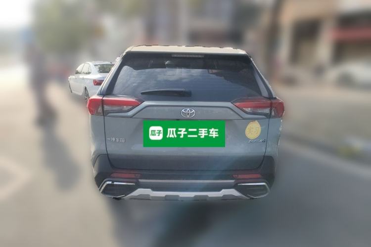 Used Toyota RAV4 2021 2.0L CVT Two-Wheel Drive Fashion Edition Rear
