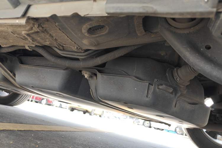 Used Toyota RAV4 2021 Dual-Engine 2.5L E-CVT Two-Wheel Drive Elite Edition Chassis Rear Left