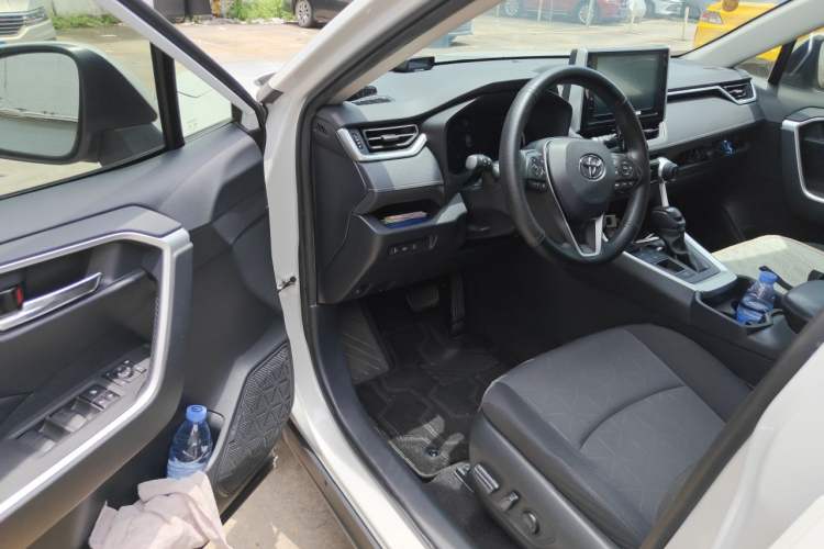Used Toyota RAV4 2021 Dual-Engine 2.5L E-CVT Two-Wheel Drive Elite Edition Driver Seat