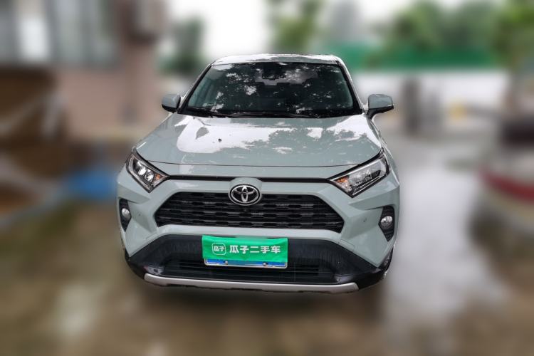 Used Toyota RAV4 2021 2.0L CVT Two-Wheel Drive Fashion Edition Front
