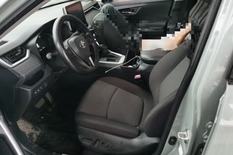 Used Toyota RAV4 2021 2.0L CVT Two-Wheel Drive Fashion Edition Left Front Seat