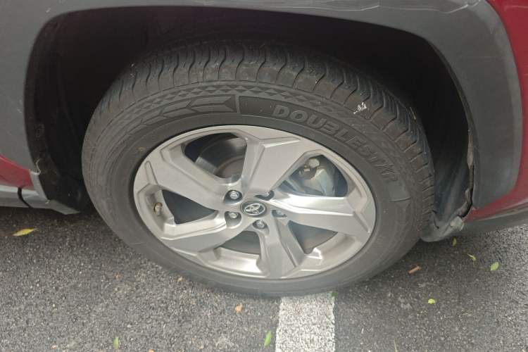 Used Toyota RAV4 2021 2.0L CVT Two-Wheel Drive Fashion PLUS Edition Right Front Wheel Hub