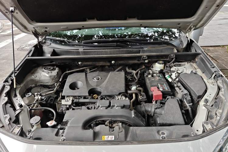Used Toyota RAV4 2021 2.0L CVT Two-Wheel Drive Urban Edition Engine Bay