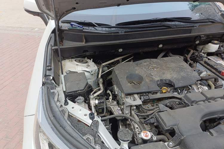 Used Toyota RAV4 2021 2.0L CVT Two-Wheel Drive Fashion PLUS Edition Engine Bay Right