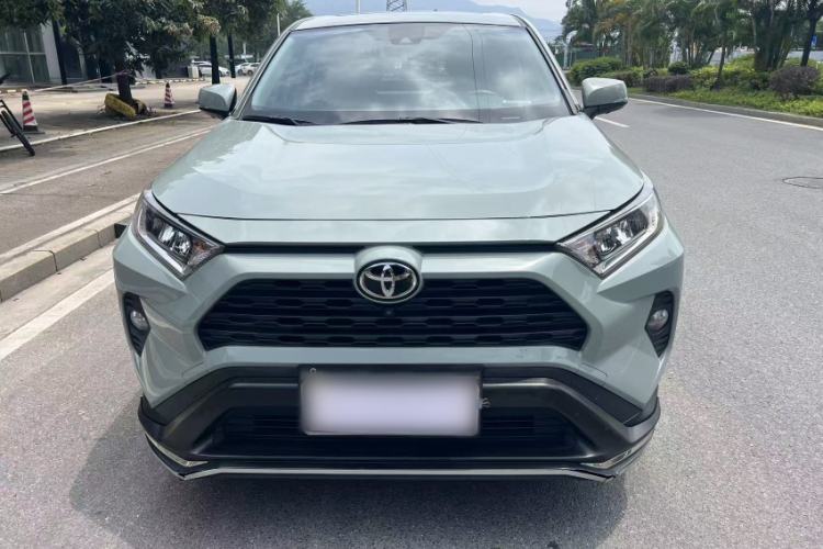 Used Toyota RAV4 2021 2.0L CVT Two-Wheel Drive Fashion PLUS Edition Exterior 8
