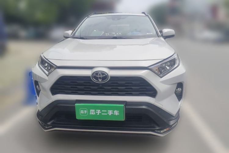 Used Toyota RAV4 2021 2.0L CVT Two-Wheel Drive Fashion Edition Front