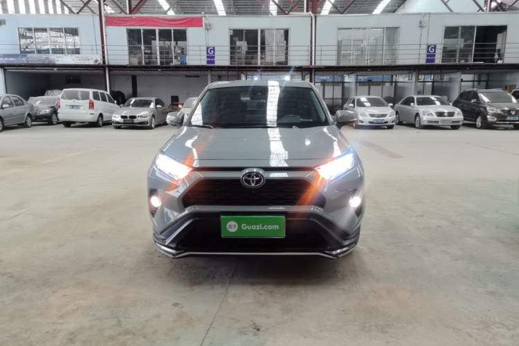 Used Toyota RAV4 2021 2.0L CVT Two-Wheel Drive Fashion PLUS Edition Front