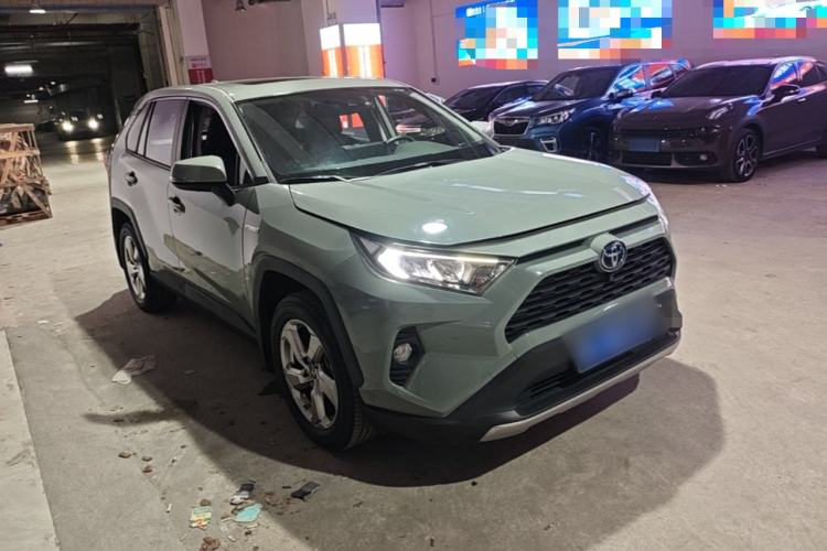 Used Toyota RAV4 2021 Dual-Engine 2.5L E-CVT Two-Wheel Drive Elite Edition Front Right 45 Deg