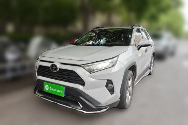 Used Toyota RAV4 2021 2.0L CVT Two-Wheel Drive Fashion PLUS Edition