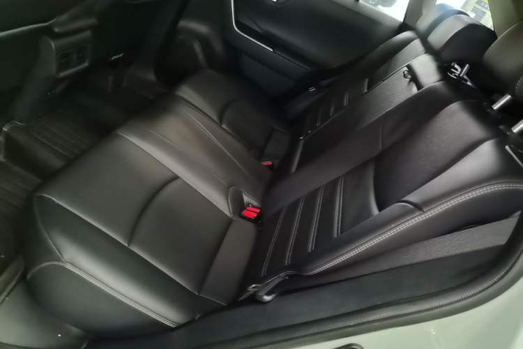 Used Toyota RAV4 2021 2.0L CVT Two-Wheel Drive Fashion PLUS Edition Left Rear Seat