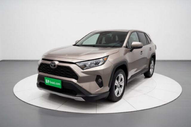 Toyota RAV4 2021 2.0L CVT Two-Wheel Drive Fashion PLUS Edition usata