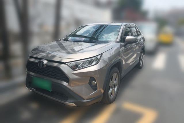 Used Toyota RAV4 2021 2.0L CVT Two-Wheel Drive Fashion PLUS Edition