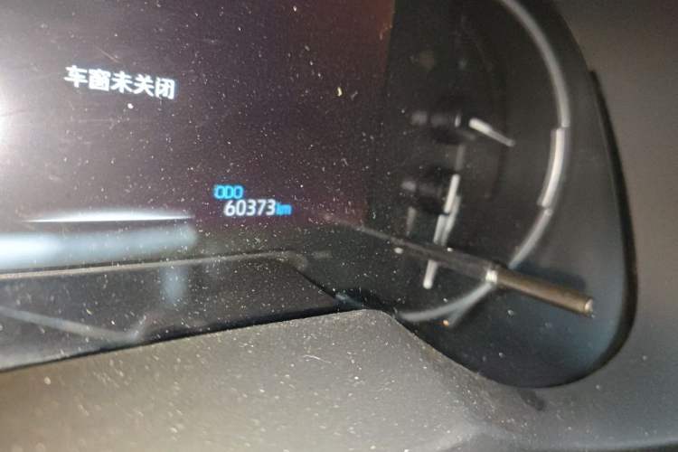 Used Toyota RAV4 2021 2.0L CVT Two-Wheel Drive Fashion PLUS Edition Odometer Close Up