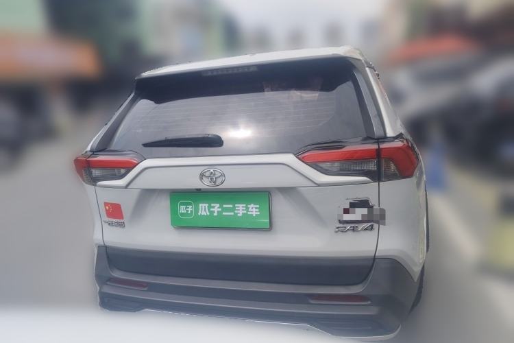 Used Toyota RAV4 2021 2.0L CVT Two-Wheel Drive Fashion Edition Rear