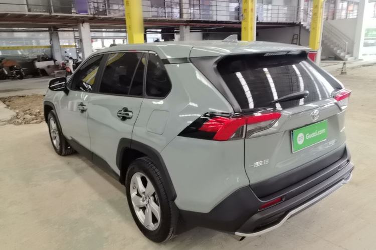 Used Toyota RAV4 2021 2.0L CVT Two-Wheel Drive Fashion PLUS Edition Rear Left 45 Deg