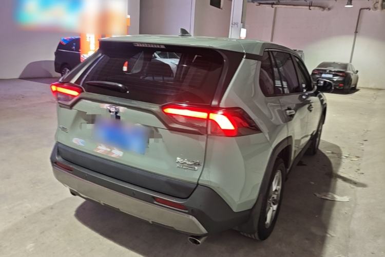 Used Toyota RAV4 2021 Dual-Engine 2.5L E-CVT Two-Wheel Drive Elite Edition Rear Right 45 Deg
