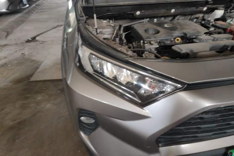 Used Toyota RAV4 2021 2.0L CVT Two-Wheel Drive Fashion Edition Right Front Headlight