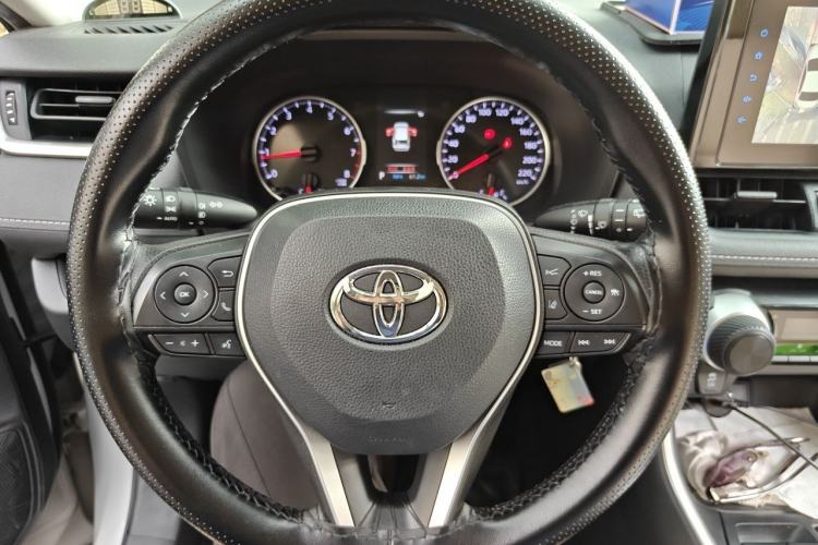 Used Toyota RAV4 2021 2.0L CVT Two-Wheel Drive Urban Edition Steering Wheel