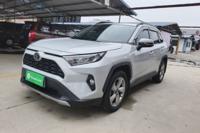 Used Toyota RAV4 2021 2.0L CVT Two-Wheel Drive Fashion Edition