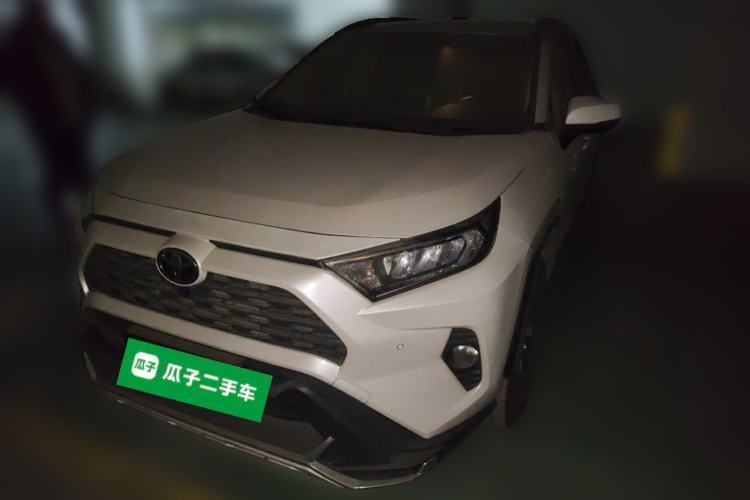Used Toyota RAV4 2021 2.0L CVT Two-Wheel Drive Fashion PLUS Edition Guazi used car, China used car export, Used car for sale, Used cars, Cheapest cars for sale