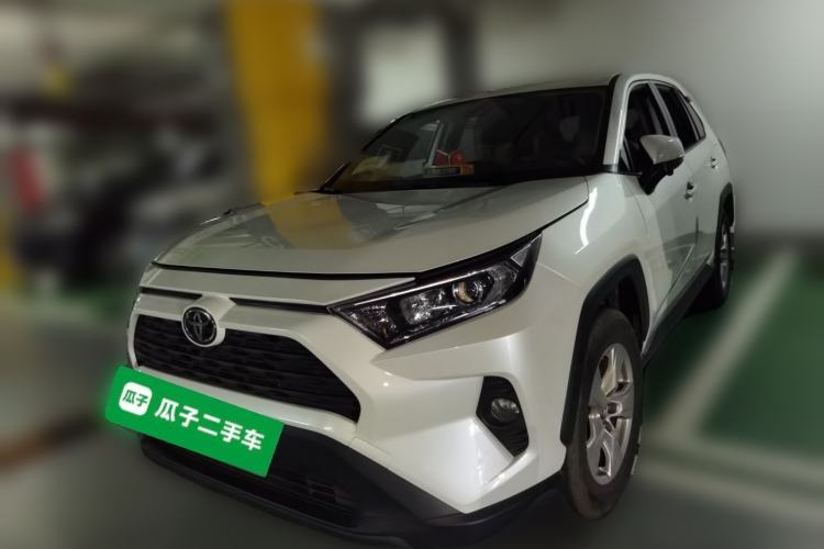 Used Toyota RAV4 2021 2.0L CVT Two-Wheel Drive Urban Edition Guazi used car, China used car export, Used car for sale, Used cars, Cheapest cars for sale