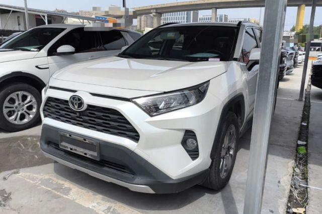 Used Toyota RAV4 2021 2.0L CVT Two-Wheel Drive Fashion PLUS Edition