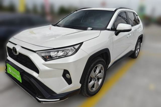 Used Toyota RAV4 2021 2.0L CVT Two-Wheel Drive Fashion Edition