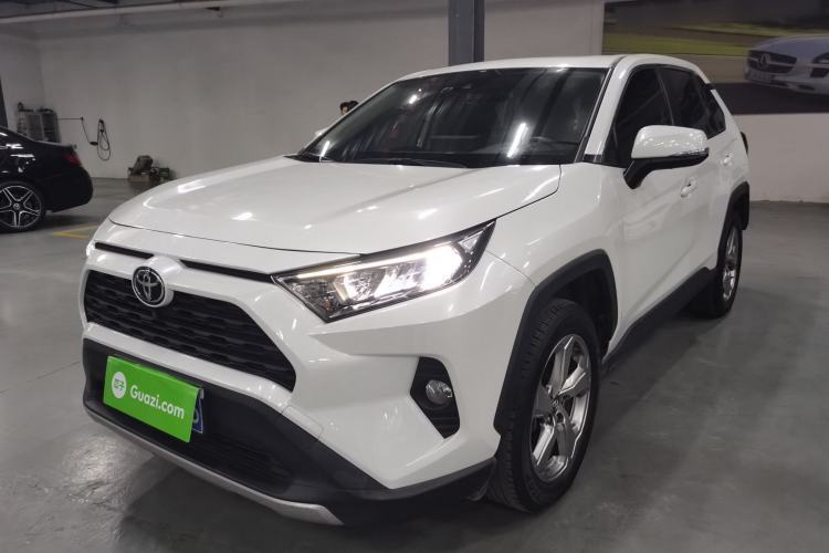 Used Toyota RAV4 2021 2.0L CVT Two-Wheel Drive Fashion Edition Guazi used car, China used car export, Used car for sale, Used  cars, Cheapest cars for sale