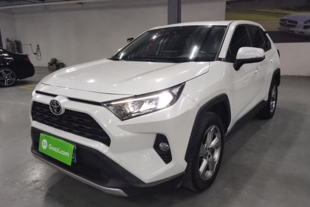 Used Toyota RAV4 2021 2.0L CVT Two-Wheel Drive Fashion Edition