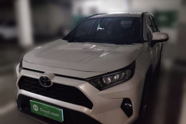 Used Toyota RAV4 2021 2.0L CVT Two-Wheel Drive Fashion PLUS Edition