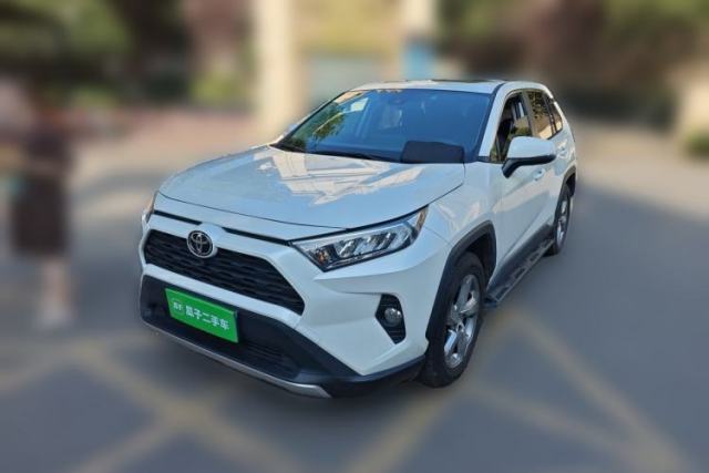 Used Toyota RAV4 2021 2.0L CVT Two-Wheel Drive Fashion Edition