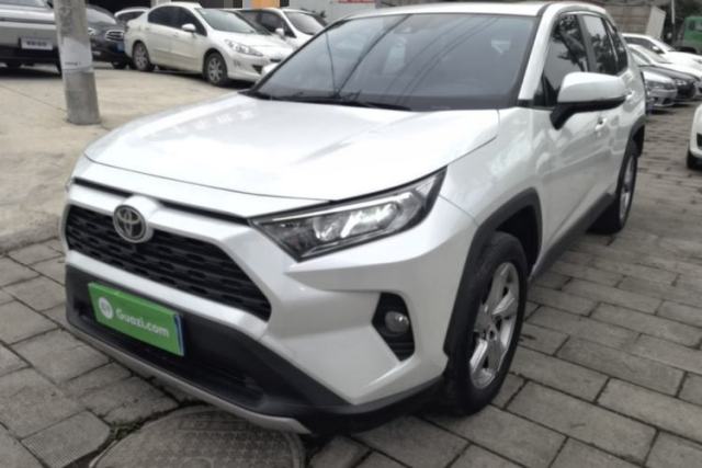 Used Toyota RAV4 2021 2.0L CVT Two-Wheel Drive Fashion PLUS Edition