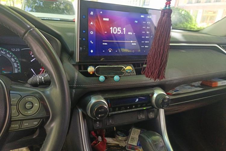 Used Toyota RAV4 2021 2.0L CVT Two-Wheel Drive Fashion PLUS Edition Audio And AC Panel