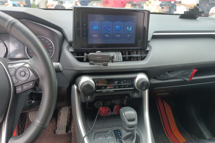Used Toyota RAV4 2021 2.0L CVT Two-Wheel Drive Urban Edition Audio And AC Panel