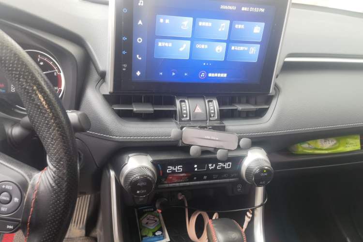 Used Toyota RAV4 2021 2.0L CVT 4x4 Trend Edition Audio And AC Panel