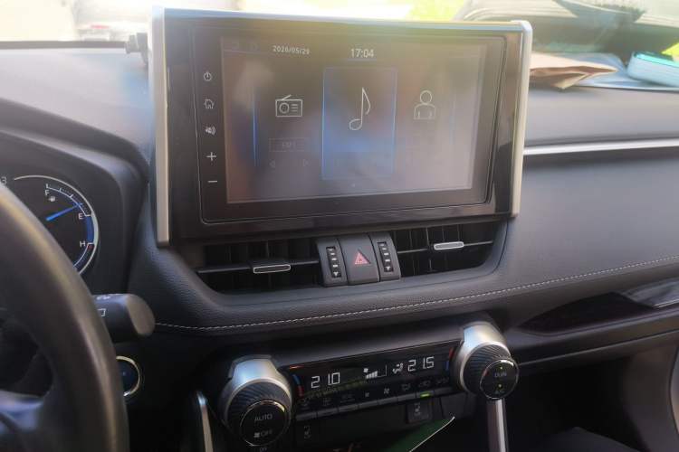 Used Toyota RAV4 2021 Dual-Engine 2.5L E-CVT Four-Wheel Drive Flagship Edition Audio And AC Panel