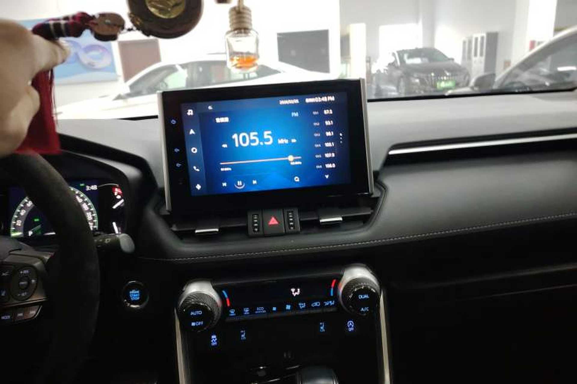 Used Toyota RAV4 2021 2.0L CVT Two-Wheel Drive Fashion PLUS Edition Audio And AC Panel