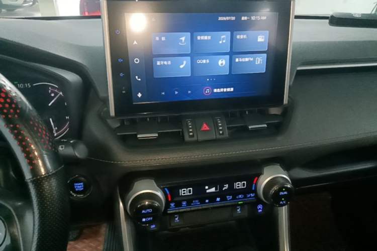 Used Toyota RAV4 2021 2.0L CVT Two-Wheel Drive Fashion PLUS Edition Audio And AC Panel