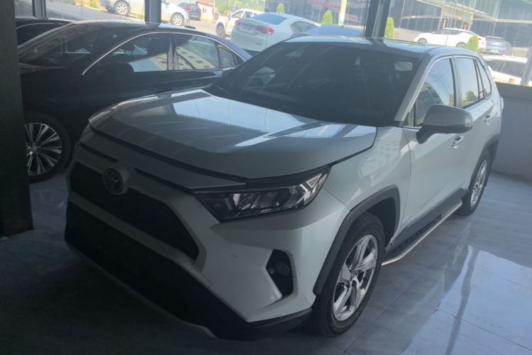 Used Toyota RAV4 2021 2.0L CVT Two-Wheel Drive Fashion PLUS Edition Guazi used car, China used car export, Used car for sale, Used  cars, Cheapest cars for sale