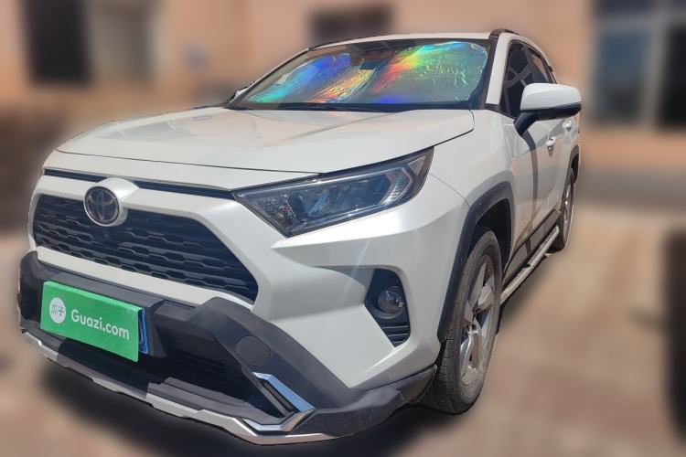 Used Toyota RAV4 2021 2.0L CVT Two-Wheel Drive Fashion Edition Guazi used car, China used car export, Used car for sale, Used  cars, Cheapest cars for sale