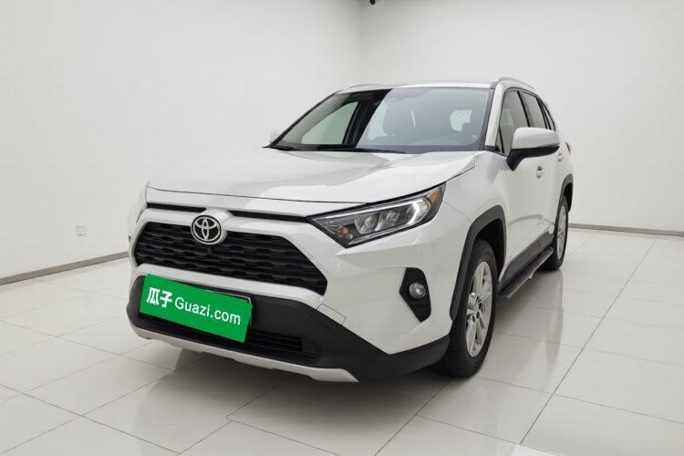 Used Toyota RAV4 2021 2.0L CVT Two-Wheel Drive Fashion PLUS Edition Guazi used car, China used car export, Used car for sale, Used  cars, Cheapest cars for sale