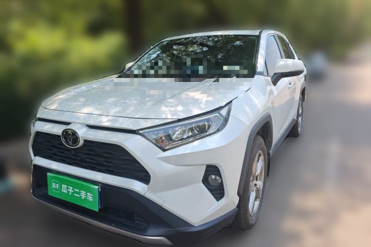 Used Toyota RAV4 2021 2.0L CVT Two-Wheel Drive Fashion PLUS Edition Guazi used car, China used car export, Used car for sale, Used  cars, Cheapest cars for sale