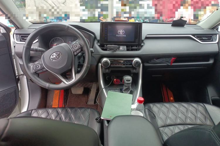 Used Toyota RAV4 2021 2.0L CVT Two-Wheel Drive Urban Edition Center Console