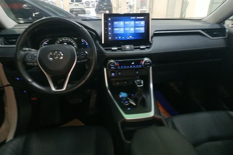 Used Toyota RAV4 2021 Dual-Engine 2.5L E-CVT Four-Wheel Drive Elite PLUS Edition Center Console